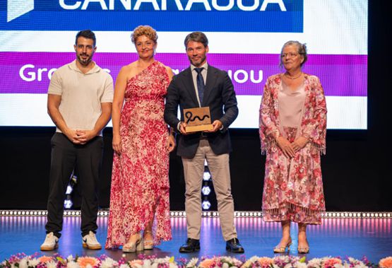 Ir a la noticia Recibimos el galardón del Premio Especial de la Fundación Carrera por la Vida